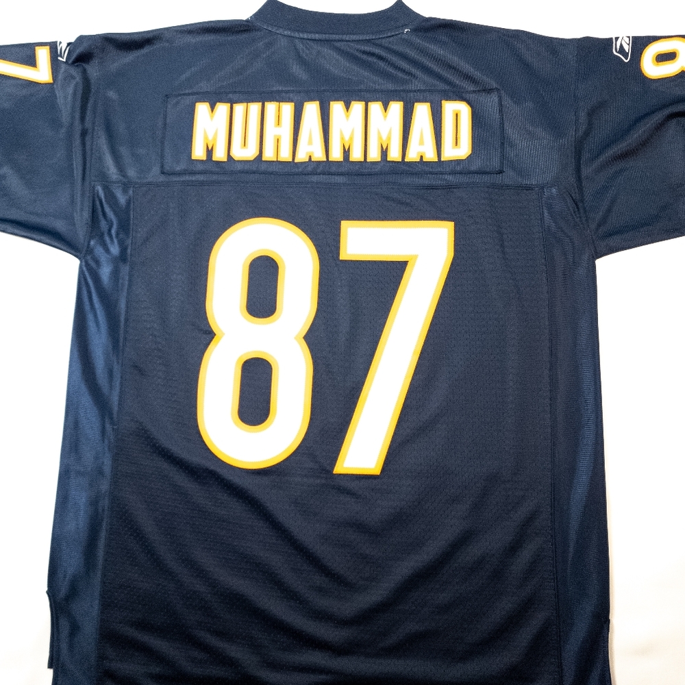 Reebok Authetic Chicago Bears NFL Jersey - Picture 3 of 7